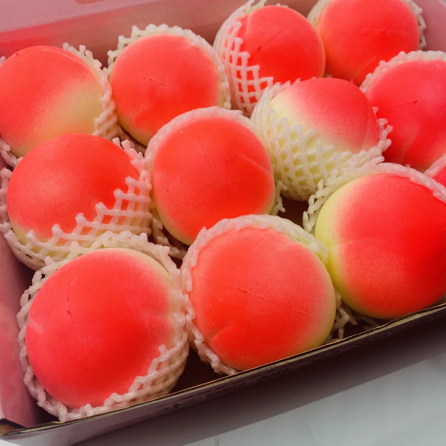 Soft Rubber Peach Vent Ball Fruit Squeeze Music
