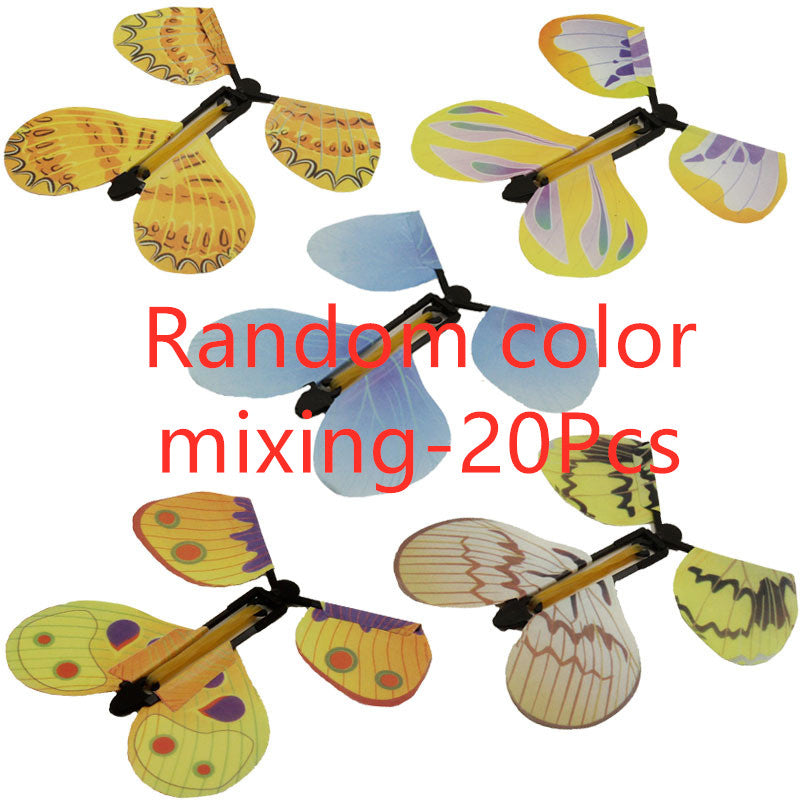 Flying butterfly phlegm into a butterfly free butterfly new strange children magic prop toy