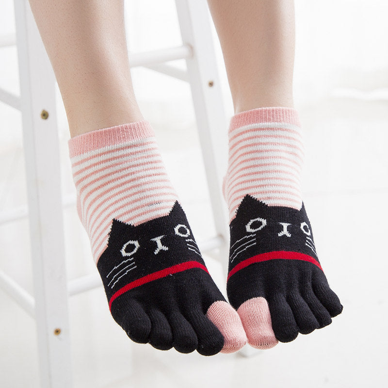 Ladies Autumn And Winter Horizontal Stripes Cat Cotton Five-finger Socks