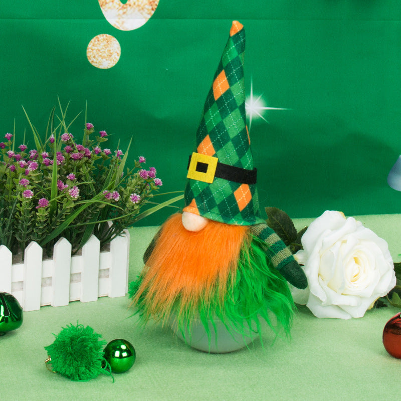 Faceless Doll Action Rudolph The Tumbler Green Hat