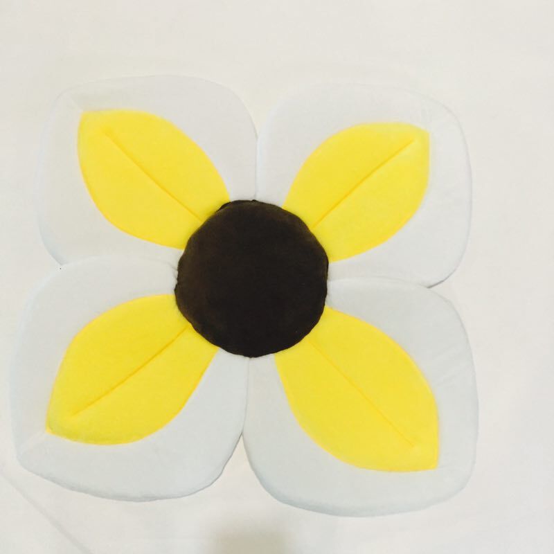 Blooming Bath Lotus - Baby Bath