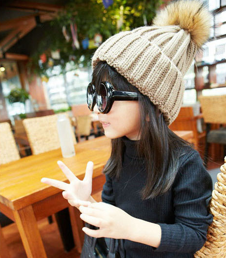 Autumn and winter new scorpion hair ball children's wool hat